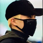 [EXO] <b>사람</b>이 눈만 보여도 잘생긴걸 <b>알</b>수있지