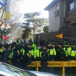 <b>손석희</b> 집앞상황 ㄷㄷ