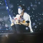 [EXO] 한국콘에서도 가면 <b>반입</b>가능해주라