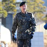 김현중 <b>전역</b> 사진
