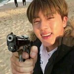 [방탄소년단] 총 조준 <b>발사</b>!!!!!!!!