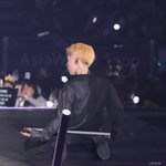 [시우민] 시우민 <b>유연</b>하고 탄력있는 몸매