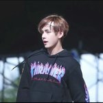 방탄 브이앱에서 제이홉 띄어준 이유가
