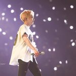 [시우민] 시우민 모델 뺨치는 캣<b>워크</b>