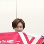 [세븐틴] <b>윤</b>저난 사진찍을 때