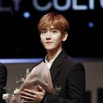 [EXO] 야 <b>이사진</b> 오지지않냐