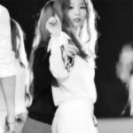 [레드<b>벨벳</b>] 레드<b>벨벳</b> 사진 좀 주라