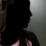 [댓글부탁해] 판녀들아 내 옆모습 존못이다......