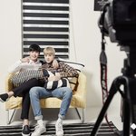 [BAP] 힘쨔가 준홍이 머리 콩하는거 찾음