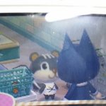 [EXO] 튀<b>동</b><b>숲</b> 다람쥐 내가 만든 엑소로고 옷입고있음ㅋㅋㅋㅋ