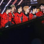 [EXO] <b>이</b> 사진 찬열이 짤린거 내 평생<b>한임</b>