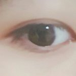 처음으로 진하게 화장했는데