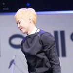 [시우민] 민석이 손ㅜㅠㅠㅠㅠㅠㅠㅠ