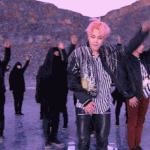 [방탄소년단] 총!조준 <b>발사</b> 모음+뮤비움짤 ㅎㅎ