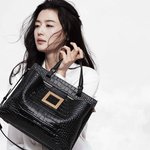 [왤케예뻐] <b>세상</b> <b>혼자</b>사는 여자화보