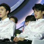 [EXO] <b>이</b> 코디 아주 <b>맘</b>에들어 ㅅ1발