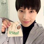 [<b>샤이니</b>] 단콘에 아레나봉 들고가두대?