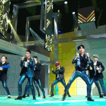 [EXO] <b>럭키</b>원까딱까딱 개좋음 얼굴자랑하는시간같음