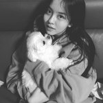 최근 살 빠져서 더 이뻐진 김소현