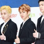 [EXO] 민석이 왕관 <b>악세사리</b> 했네ㅋㅋ