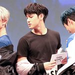 <b>카마니</b> 있어도 끌리는 상남자 男돌