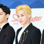 [시우민] <b>오잉</b> 오늘 황태자님 왕관이...!!!