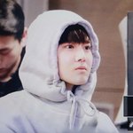 [EXO] 너네 김준면 <b>밥풀</b> 봐라 두 번 뵈라 세 번 봐라