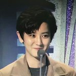 [EXO] 작은 얼굴에 <b>왕눈</b> 뽝! 오똑코 뽝!