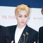 [EXO] 역시 애들은 <b>왕관</b>이 잘 어울림(핏 민석)