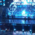 [방탄소년단] 끝까지남아서<b>인사</b>해주는거봐ㅠㅠㅠㅠㅠ