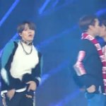 [<b>NCT</b>] 가온차트에서 뽀뽀한 줄 착각하게 만든 아이돌