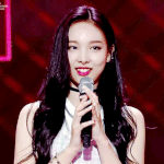 얘들아 머리<b>포니테일</b>에 어울리는코디같은거있음?
