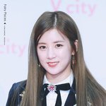 <b>순정</b>만화 찢고 나온 女아이돌