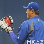 [콜로라도] 세월호 <b>리본</b> 단 이대호를 보며 심기가 불편한 박사모...