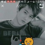 [EXO] 우리 엄마가 나랑 동생 <b>프로필</b> 보면