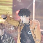 [EXO] 무슨옷에서<b>식물</b>자라냐