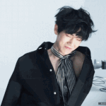 [EXO] <b>부끄부끄</b>