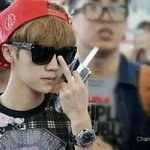 [EXO] 얘는 왜 <b>시도때</b>도 없이 엿 날렸던거임