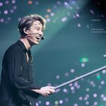 [EXO] <b>김종인</b> 일케 웃는거 넘 좋음 웃음소리도 좋음