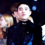[EXO] 맨날 울고 <b>우울증</b>인거같은데