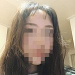 어이없는 디자이너한테 헤어모델하고 망함