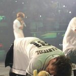 [EXO] 아 <b>낙엽</b> 지나가면 ㅈㄴ 웃을 거라는 거