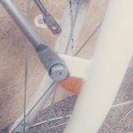 [꼭조언부탁] 자전거 <b>부품</b>을 계속 훔쳐가요..ㅠㅠ