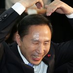 <b>다정</b>한 이명박이랑 결혼하기 vs 성격 더러운 강동원이랑 결혼하기...