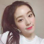 [댓글부탁해] 아이린 메이크업 이거 어떻게 하는거에요?