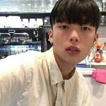 나내일<b>증사</b>찍어야하는데엄마랑싸웠거든