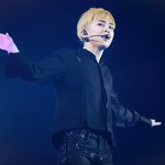 [시우민] 시우민 당장이라도 하늘로 <b>승천</b>할기세