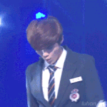 [EXO] 루한이 너네한테 <b>빠</b><b>큐</b>날린아