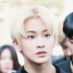 애들아 <b>사야</b>할거 같이 공유하자