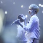 [시우민] <b>딸기</b> 시우민>.<